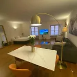 Διαμέρισμα Scala Milano-palazzo Di Prestigio Μιλάνο