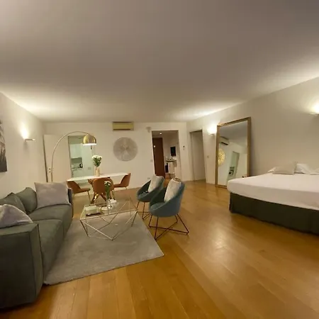 Scala Milano-palazzo Di Prestigio Apartamento Milán