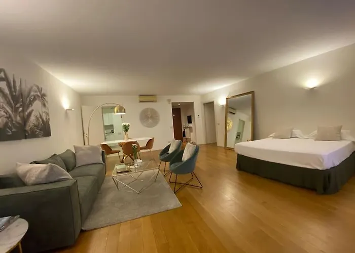 Scala Milano-palazzo Di Prestigio Apartamento Milán